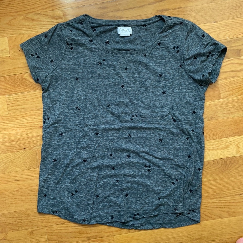 Gray T-shirt with black stars